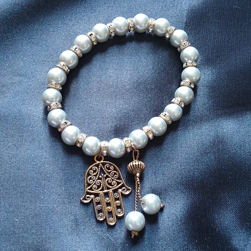 Hand of Fatima/Hamsa bracelet